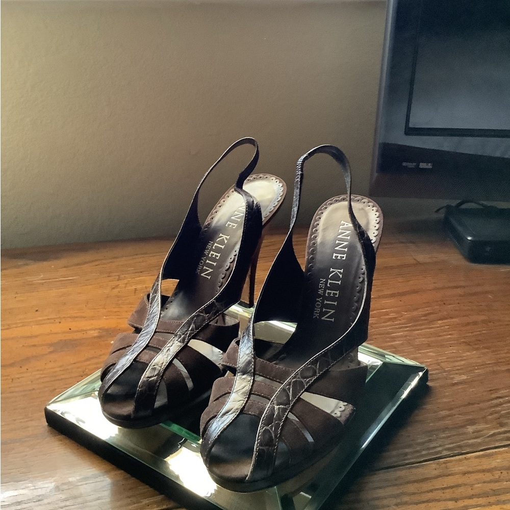 Ann Klein New York heels